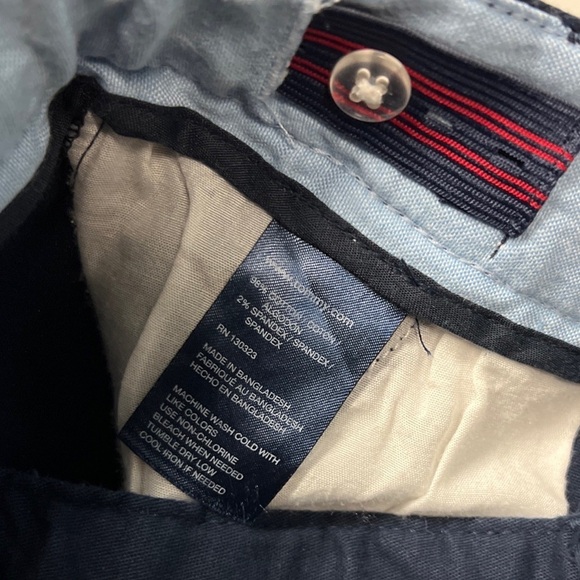 Tommy Hilfiger Boy's Size 12 Navy Blue Belted Chino Shorts - Picture 5 of 7